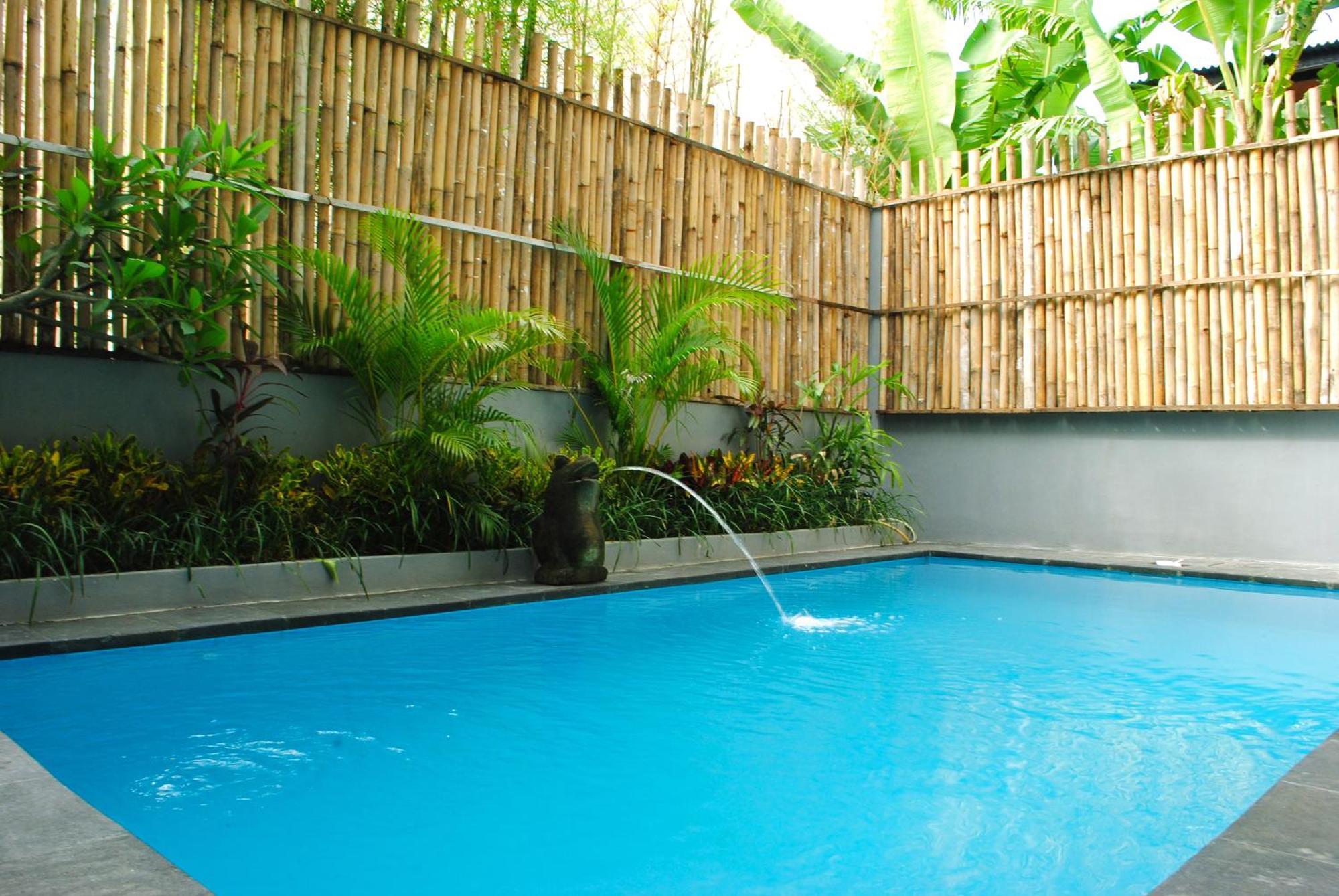 68 Rooms Canggu Exterior photo