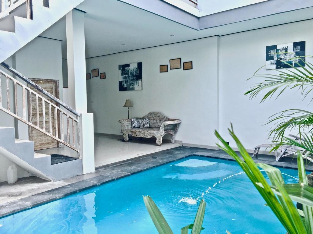 68 Rooms Canggu Exterior photo