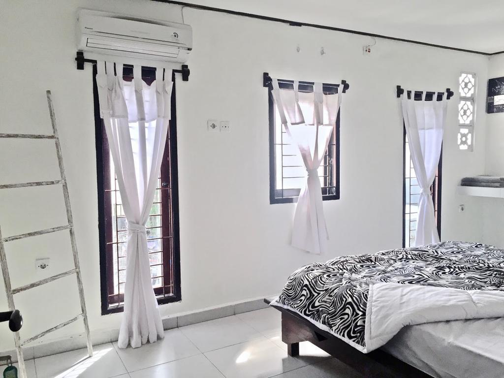 68 Rooms Canggu Exterior photo